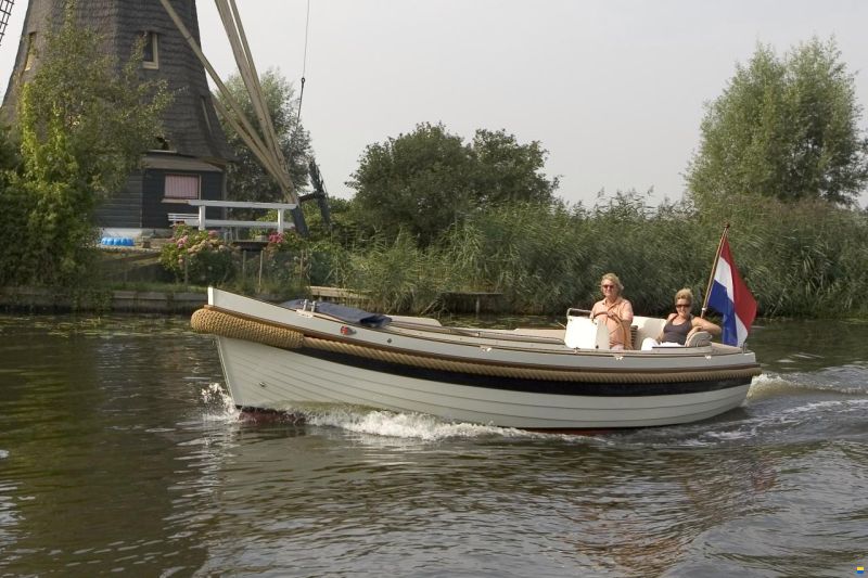 Interboat 22 Xplorer (2010)
