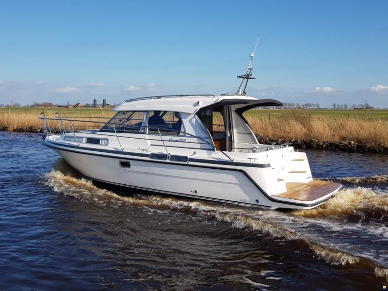 Saga 325 Luxury Swiss Edition