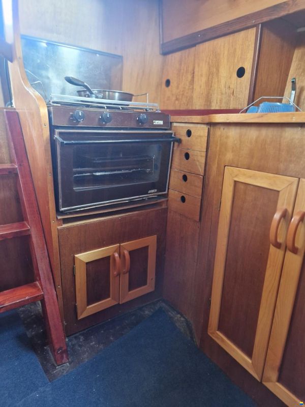 Becker Marine 39