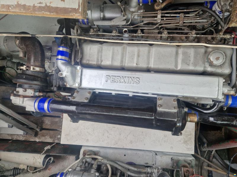 Becker Marine 39