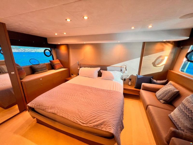 Princess 52