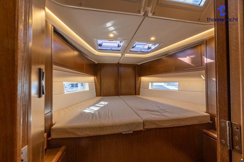 Bavaria C45 Style