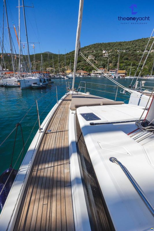 Bavaria C45 Style