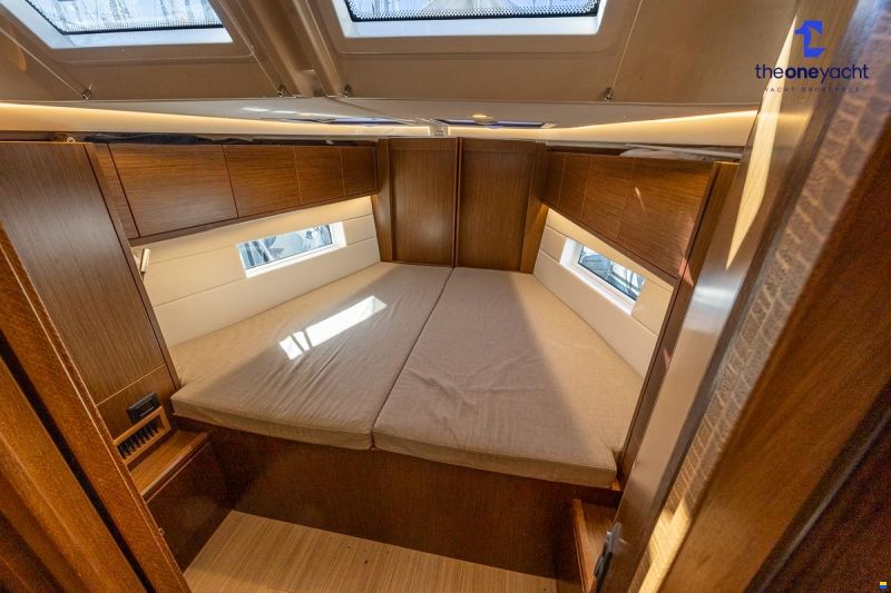 Bavaria C45 Style