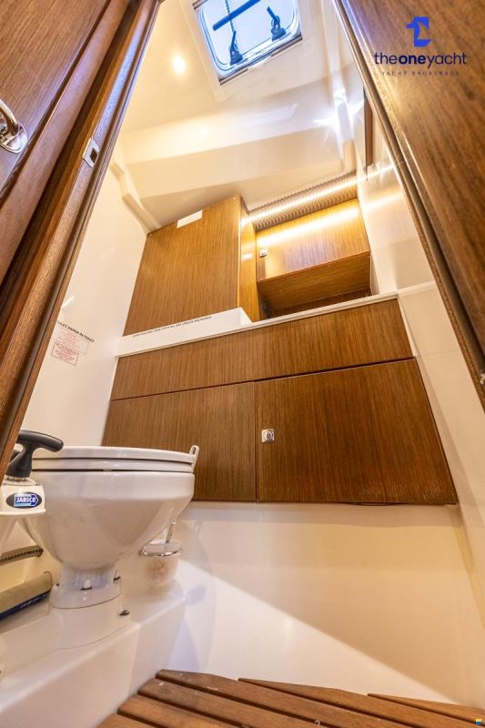 Bavaria C45 Style