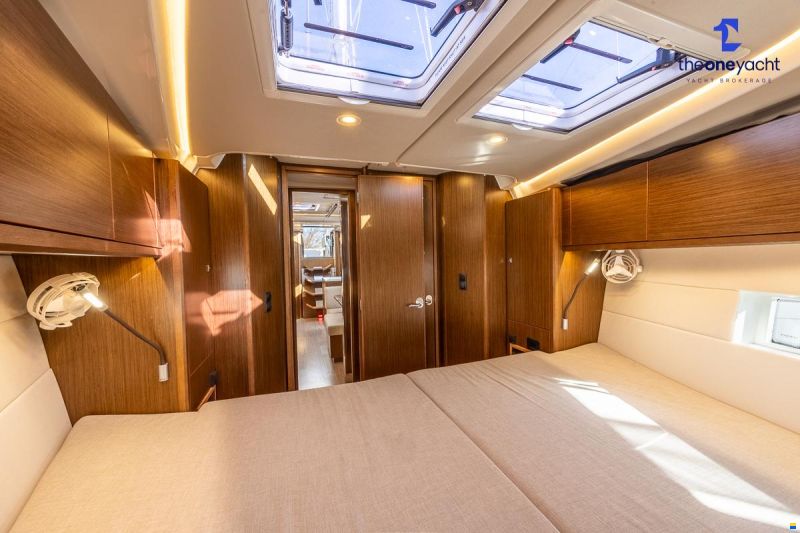 Bavaria C45 Style