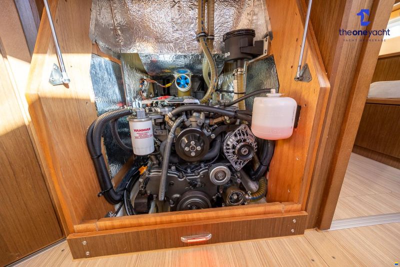 Bavaria C45 Style