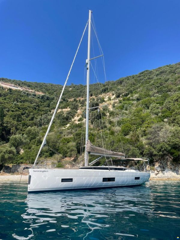 Bavaria C45 Style