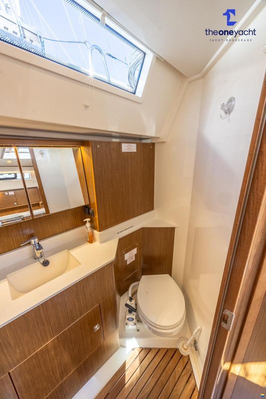 Bavaria C45 Style