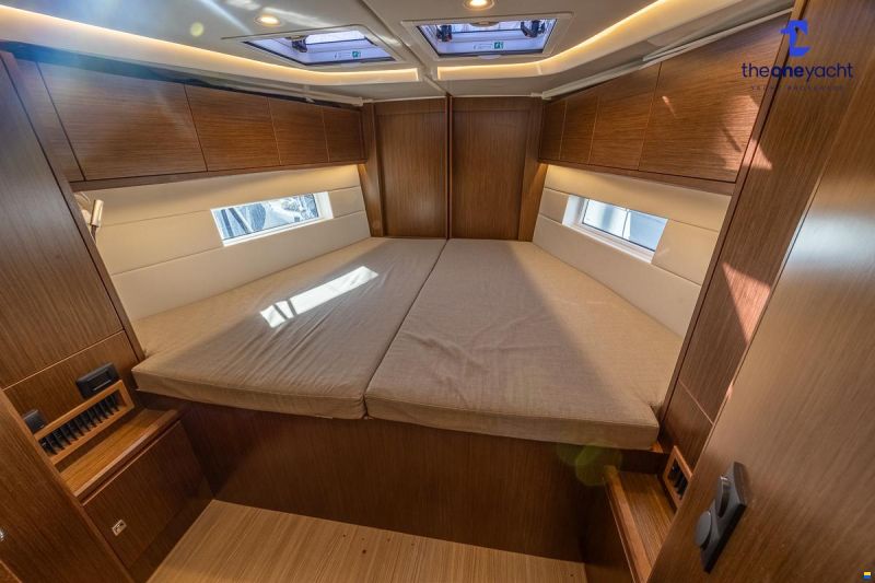 Bavaria C45 Style