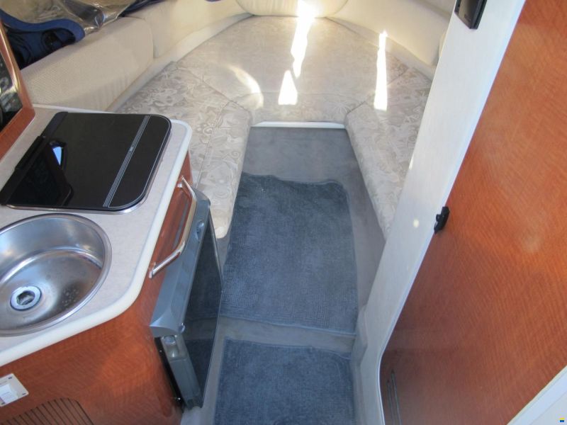 Sea Ray 240 Sundancer