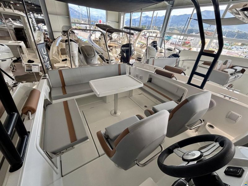 Beneteau Flyer 8 Sundeck