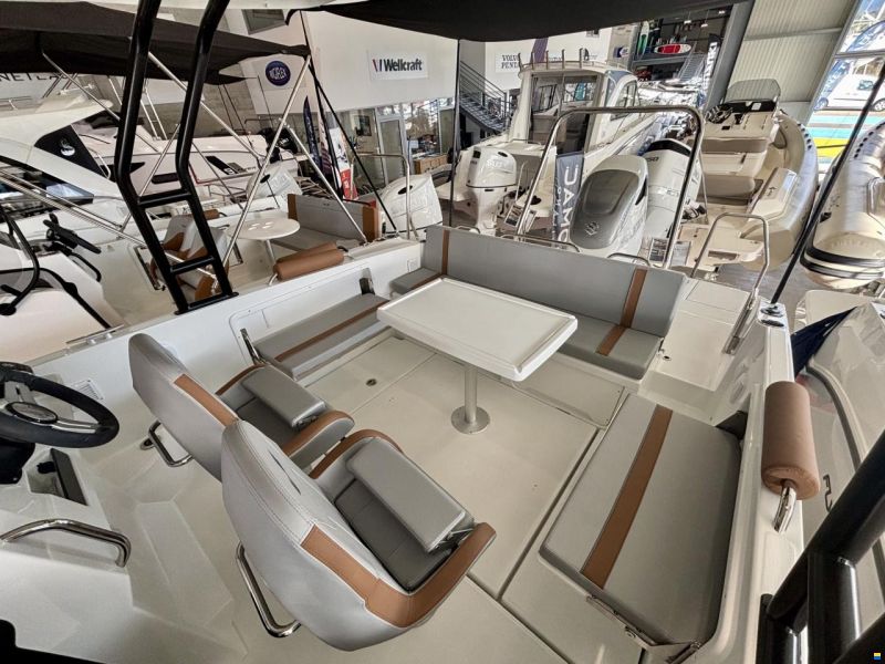 Beneteau Flyer 8 Sundeck