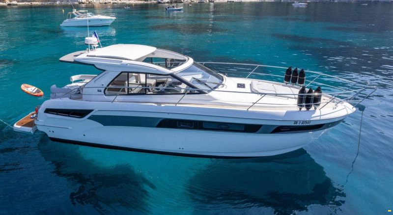 Bavaria 400 HT