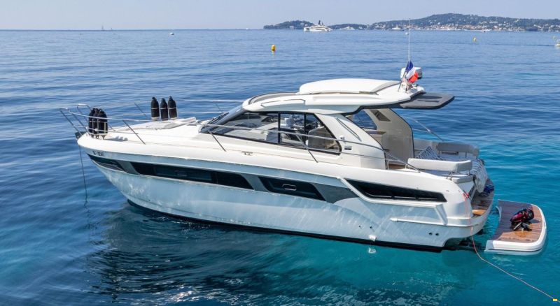 Bavaria 400 HT