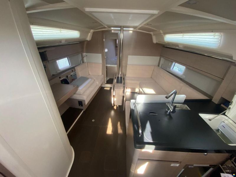 Hanse 388