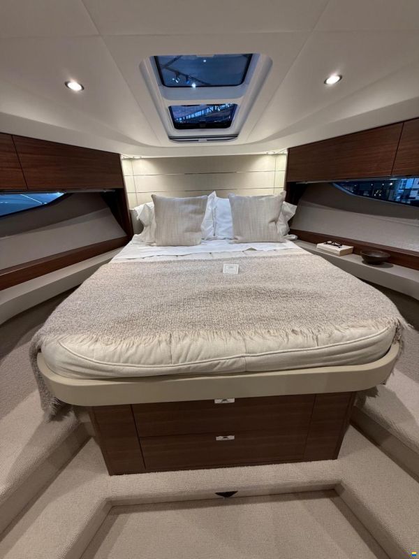 Princess V40