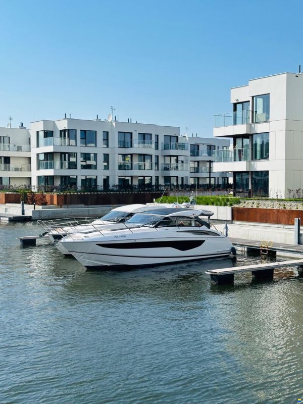 Princess V40