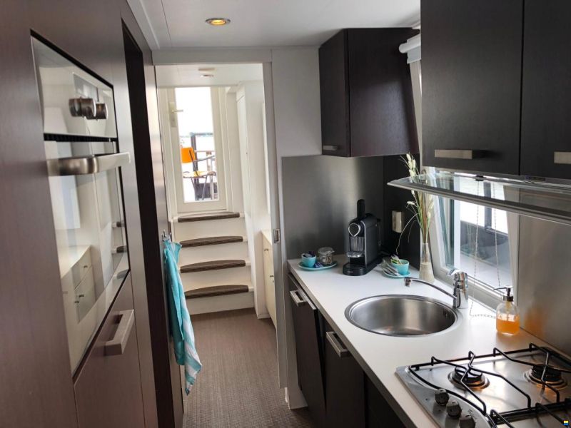 Prins Homeship 1350