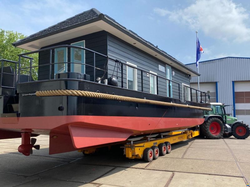 Prins Homeship 1350