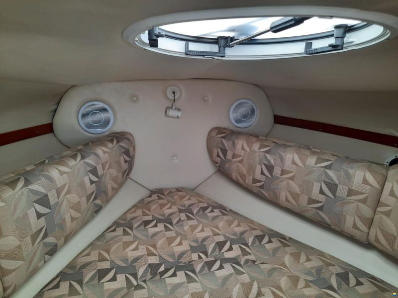 Four Winns S215