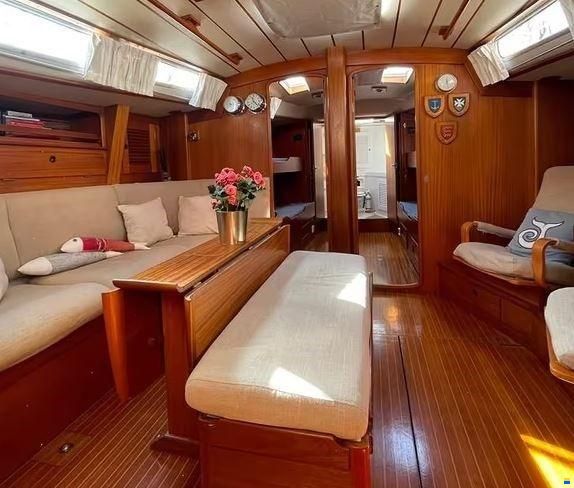 Hallberg-Rassy HR 45