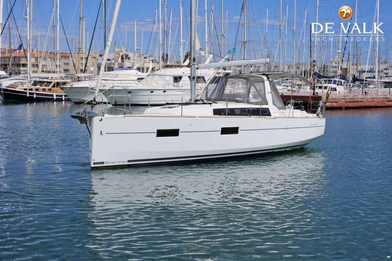 Beneteau Oceanis 38
