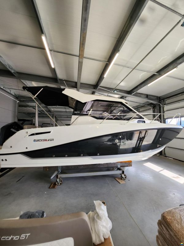 Quicksilver ACTIV 675 WEEKEND