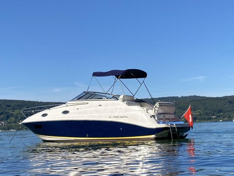 Regal 2665 Commodore
