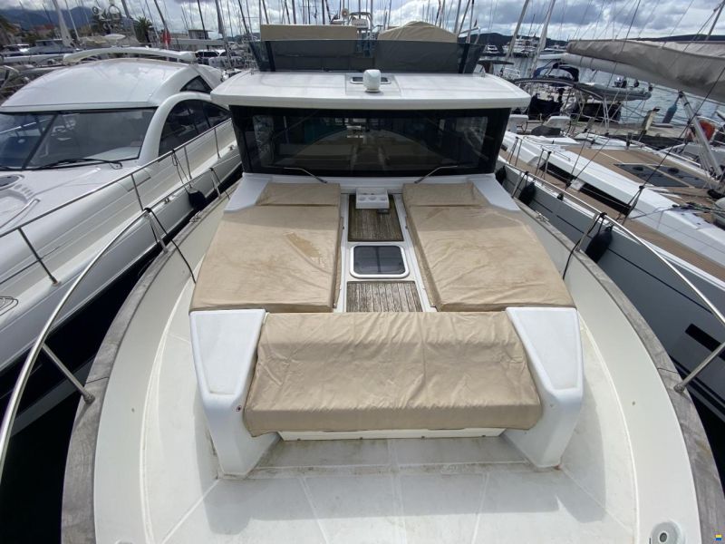 Cranchi Eco Trawler 43 Long Distance