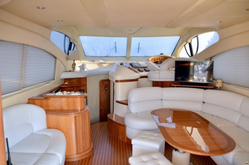 Azimut 46 Fly