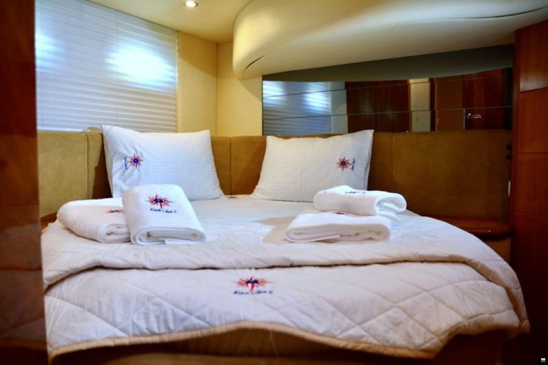 Azimut 46 Fly