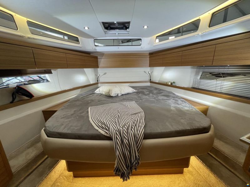 Greenline 39 H-Drive