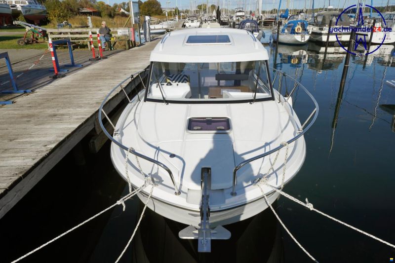 Beneteau Antares 8 OB