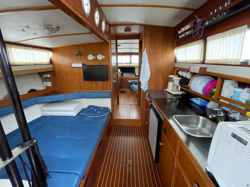 Coronet 32 Wing