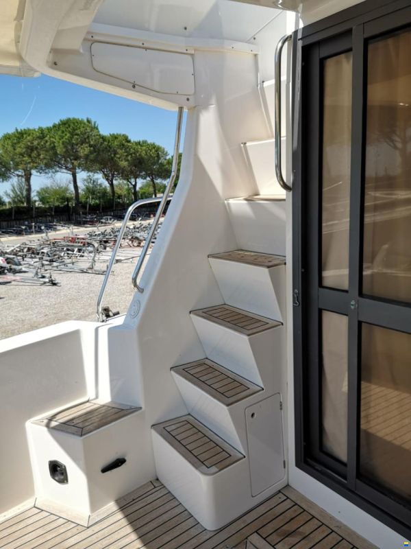 Azimut 35
