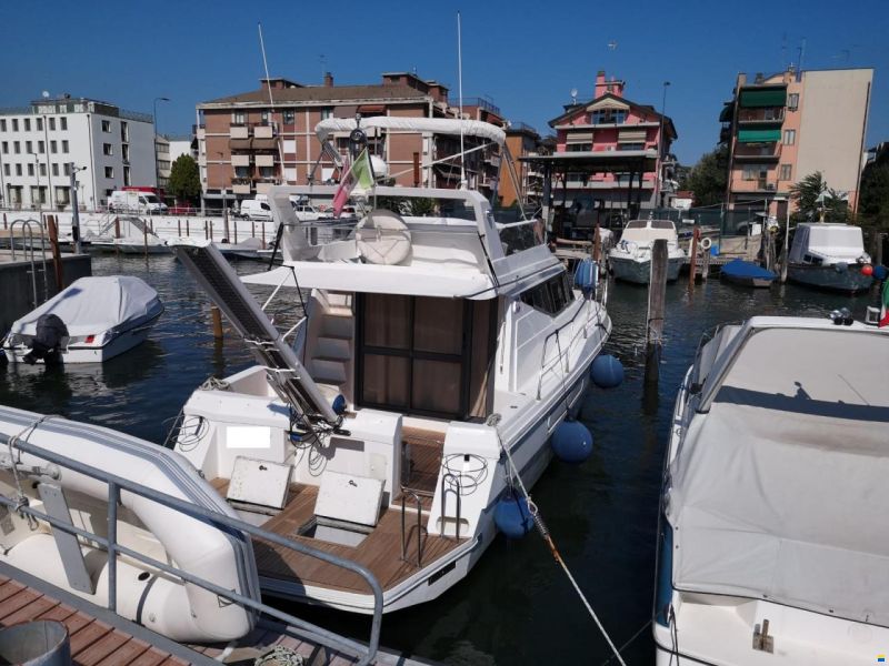 Azimut 35