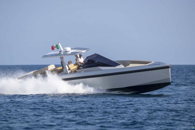 Wally Tender 48