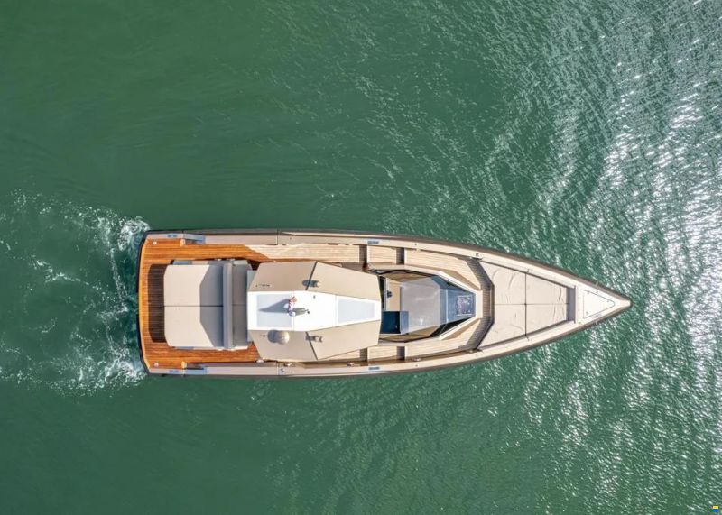 Wally Tender 48