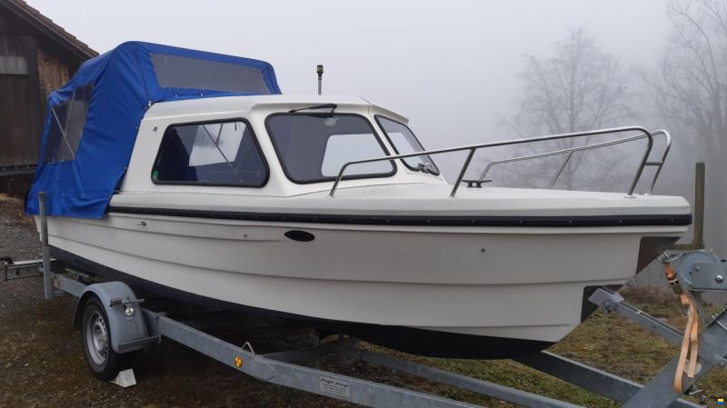 Bucher Fishline 600
