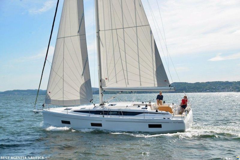 Bavaria C 42