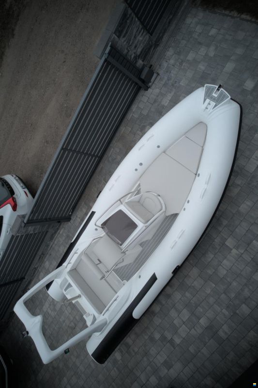 RIB 580B