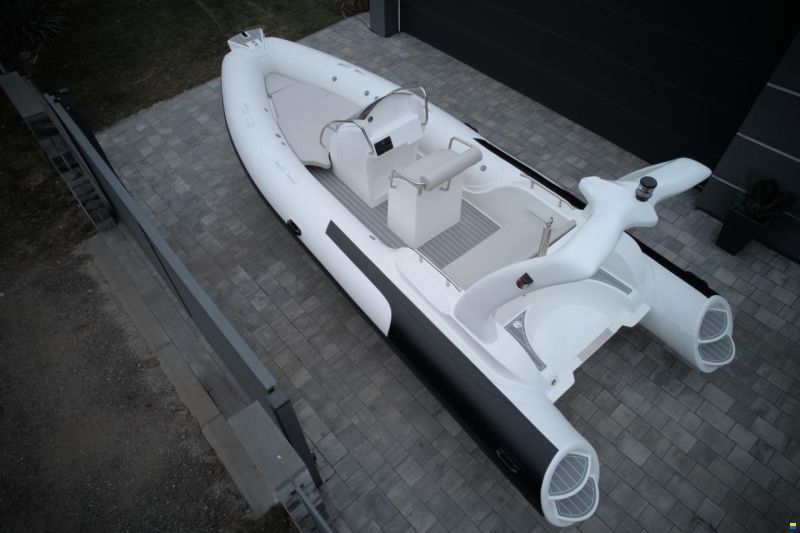 RIB 580B