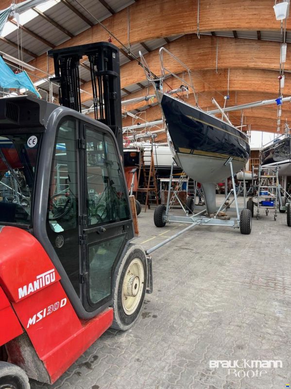 Helmsman 1200
