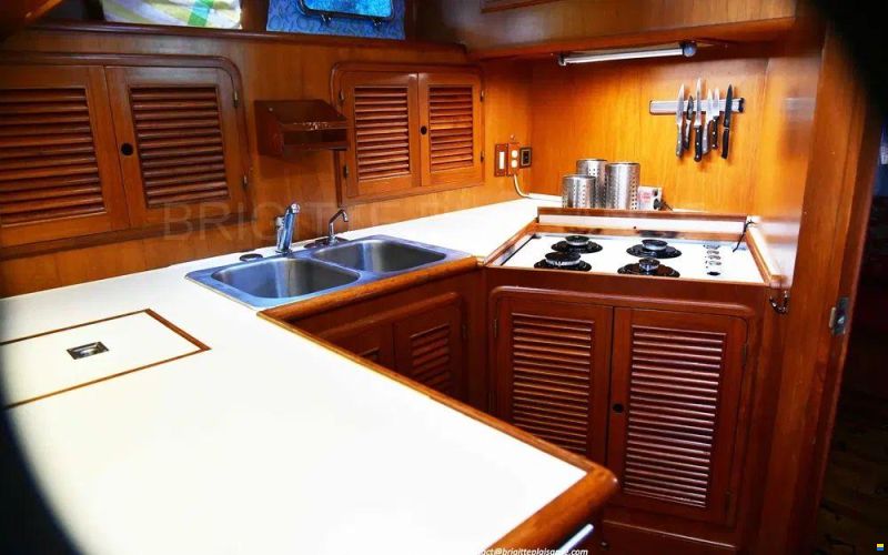 Tarquin Trader 44