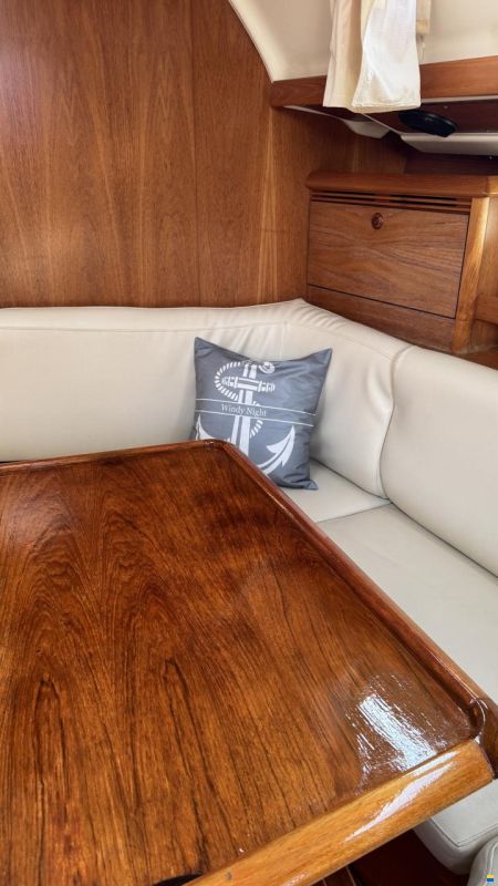 Jeanneau Sun Odyssey 37 Legend