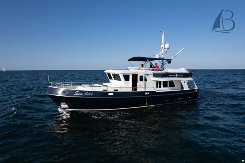 Privateer Trawler 50