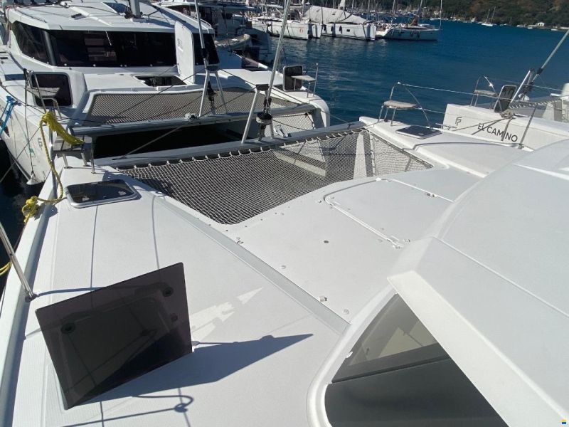 Fountaine Pajot Lucia 40