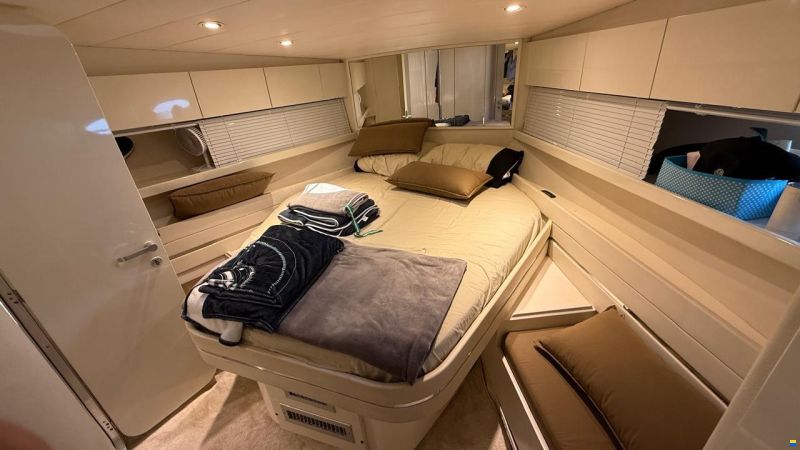 Pershing 45