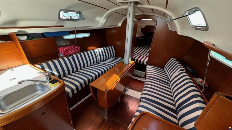 Beneteau First 31.7